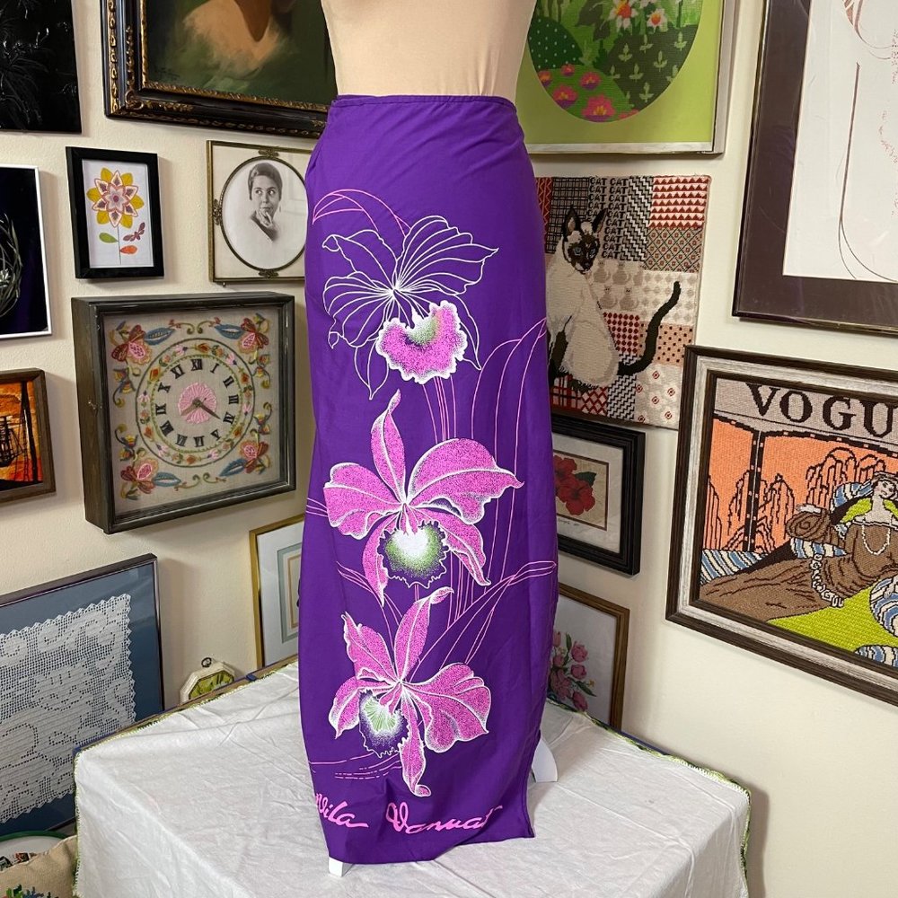 Port Vila Vanuatu Purple and Pink Floral Orchid Print Swim Coverup Sarong OSFM